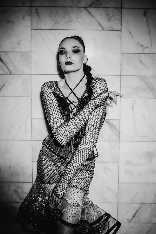 Валерия Тихопоева — Light & Shadow. Фотография 4 из 18